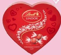 Lindt Lindor Milk Chocolate Truffles Heart Box 200g